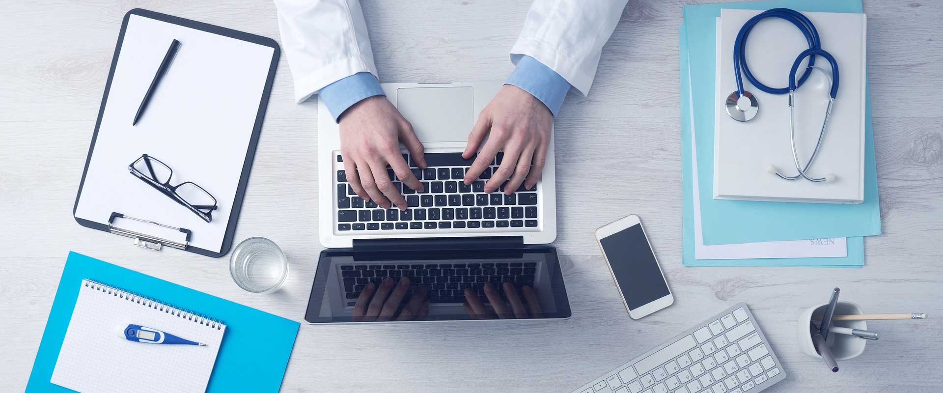 طرف قرارداد با موسسات و سازمان های بیمه گر